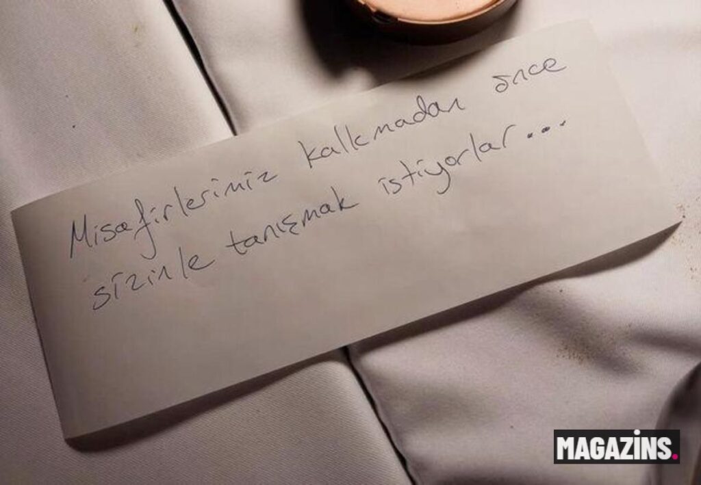 Serenay Sarıkaya'ya restoranda gelen not gündemde!