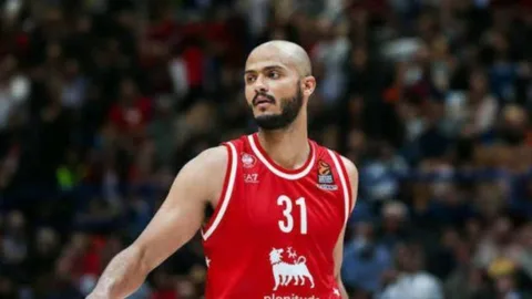 Shavon Shields kimdir, kaç yaşında, nereli? Fenerbahçe Beko’nun yeni transferi hangi takımda oynuyor, boyu kaç?
