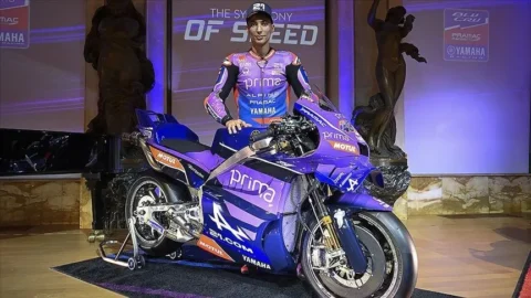Toprak Razgatlıoğlu kaç yaşında? MotoGP kariyeri ve şampiyonlukları
