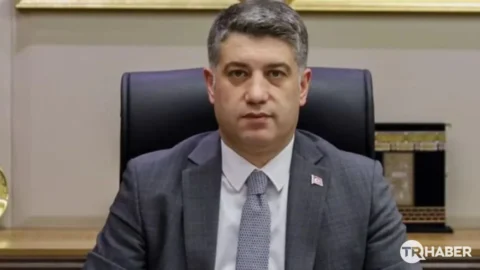 Ulaş Akhan kimdir? Babası Şemsi Akhan kim, nereli?