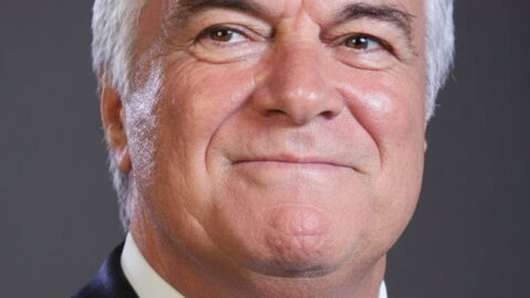 Yalçın Gülhan Kimdir, Ne Zaman Öldü? Yalçın Gülhan Hayatı, Dizileri ve Filmleri