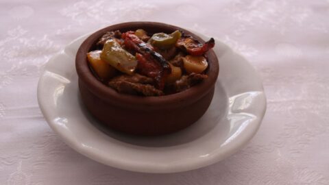 MasterChef 20 Ekim menüsü: Yaren güveci tarifi! Yaren güveci nedir, nasıl yapılır?