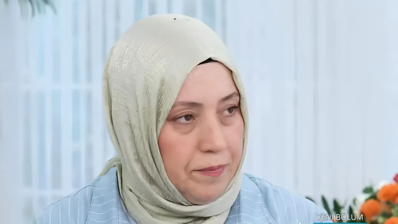 Yemekteyiz Müberra kimdir? Kaç yaşında, nereli ve ne iş yapıyor?