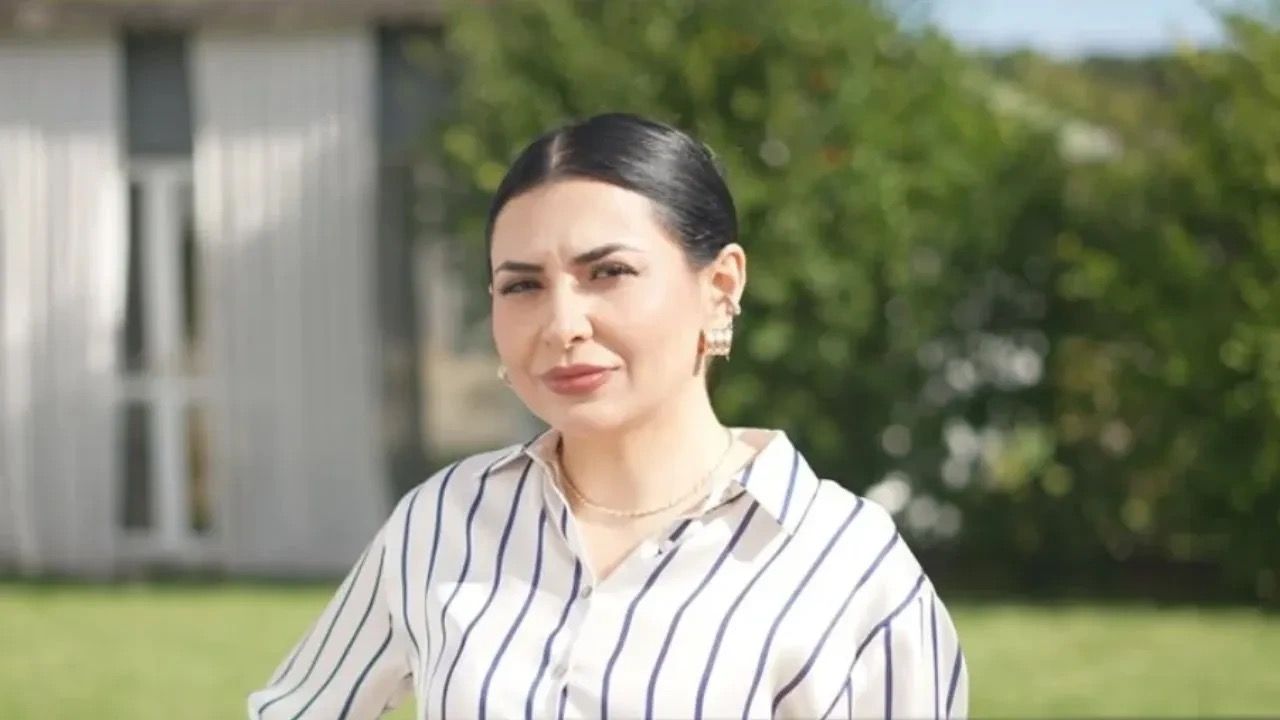Yemekteyiz Pervane Hanım