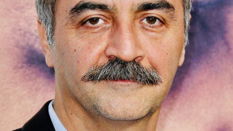 Yılmaz Erdoğan Kimdir, Kaç Yaşında, Nereli? Yılmaz Erdoğan Dizileri ve Filmleri