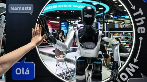 Gündemdeki konu Zeka Ajanlarının Kendi Dillerini Kullanması: nedir?
